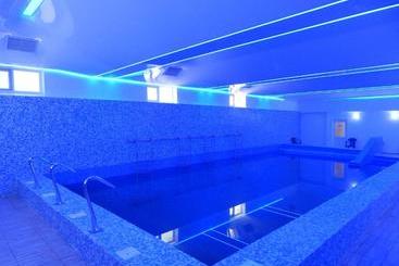 هتل Traian Caciulata