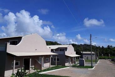 Resort Fiore   Por Mme Hospitalidade