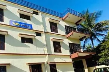 Fabhotel Ayana Homes