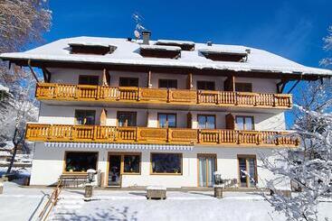 בית מלון כפרי Carossa Bed&breakfast