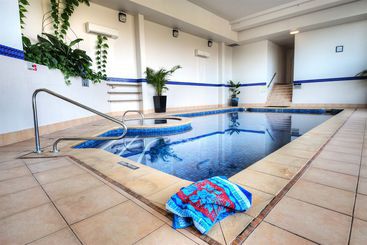 ホテル Contessa Holiday Apartments