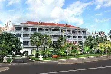 Ree Mohasambath Hotel & Resort