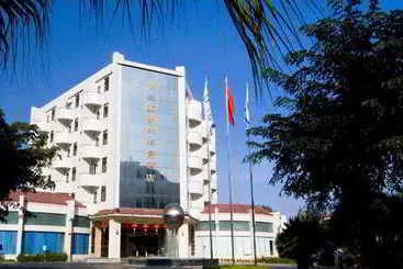 Pearl Seaview Hotel Sanya