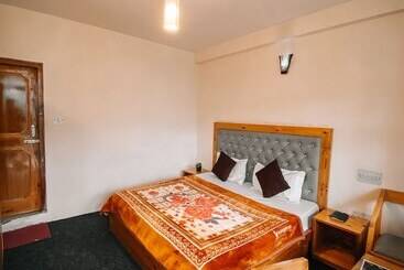 Albergue Jungle By Sturmfrei Manali