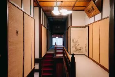 Historical Ryokan Senyukan