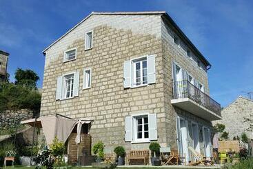 Majatalo Casa Sarrinca