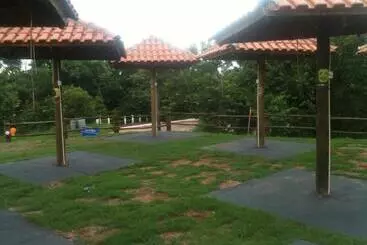 ホテル Pousada Braúna