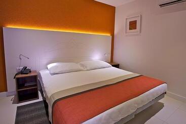 מלון דירות Park Plaza Verudela Pula