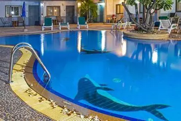 אתר נופש S Lodge Pattaya Formally Sabai Lodge