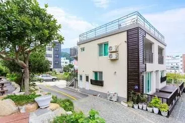 Geojedo Bungu Pension