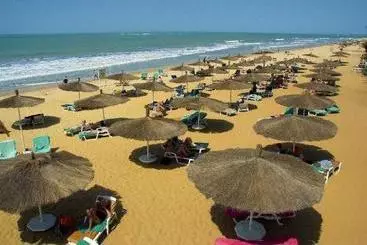 فندق Sun­swing Beach Resort