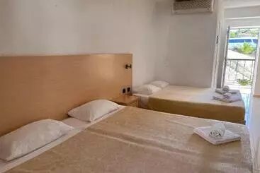 Hotell Hanioti Grand Victoria