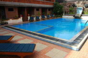 בית מלון כפרי Sorga Cottages