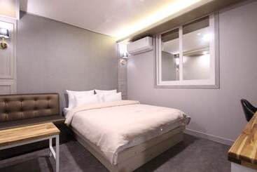 Hotel Gumi Wonpyeongdong Heaven