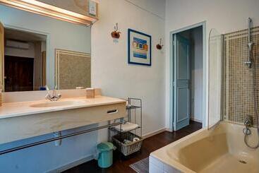 بنسيون La Chaumière, Demeure D'hôtes