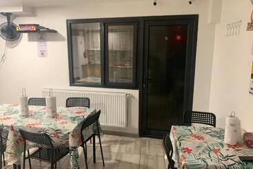 پانسیون Casa David