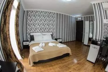Hotel Guria Palace