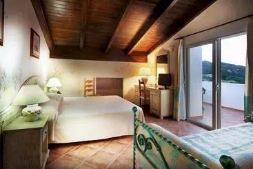 Colonna Beach Hotel Marinella