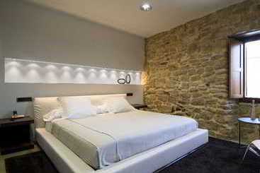 فندق ريفى Merindades De Navarra