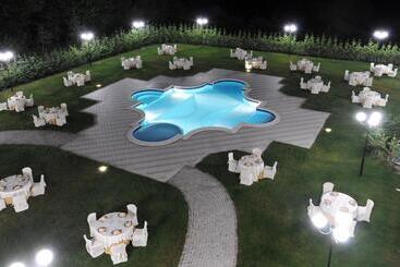 فندق Palace Savuto