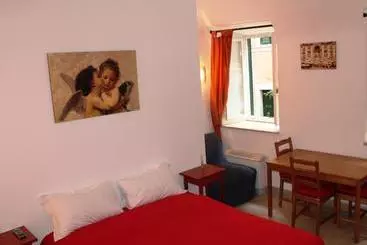 هتل Roman Forum Cozy Apartment