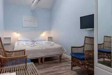 Hotelli Rødvig Kro Og Bade