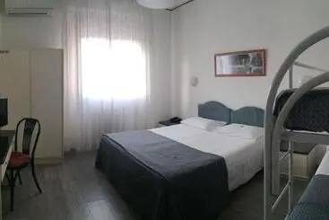 Hotel Capitol