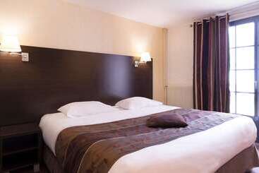 호텔 Hôtel Restaurant Les Coquelicots, The Originals Relais