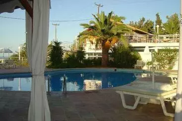 בית מלון כפרי Malievi Villa