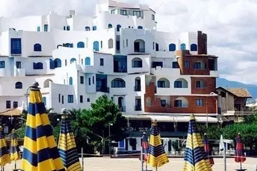 Отель Sporting Baia