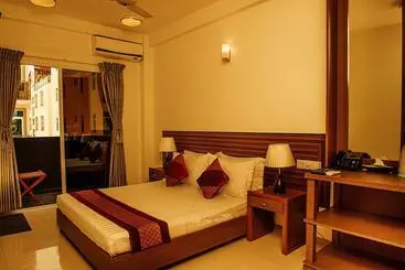 Majatalo Hs Miracle Grand