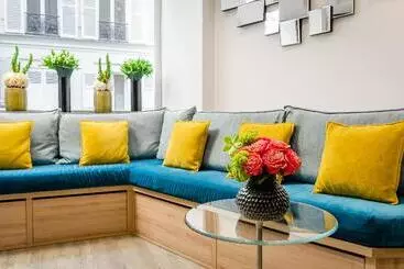 هتل Arc De Triomphe