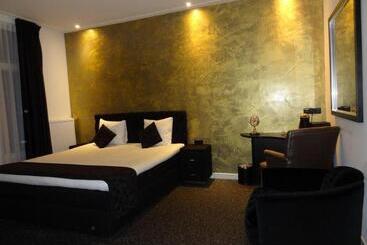 酒店 Sara S Boutique