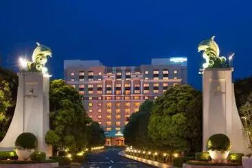 Отель Okura Tokyo Bay