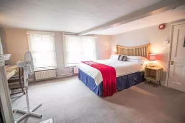 Hotel Tower House Guest House