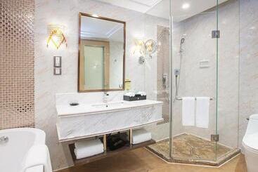 Venus Royal Hotel Guangdong Meizhou Huangjia Mingdian