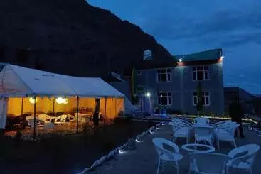 ペンション Jichun Dolma Guest House Key Monastery
