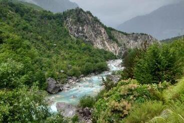 پانسیون Driti Gh Nderlysa