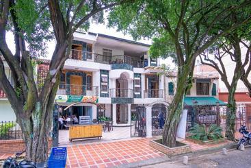 Pension Casa Hotel Impacto