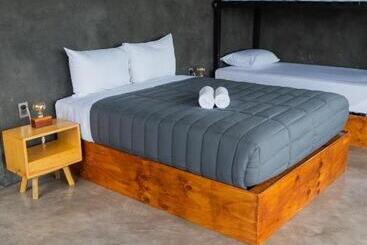 Pansiyon Che Bacalar Hostel & Bar Adults Only