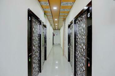 Hotel Spot On 81383 Shree Ji