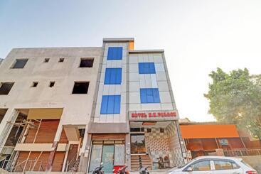 Hotell Spot On Relax Inn