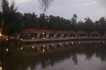 Hotel Veda5 Wellness Retreat & Spa