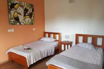 ベッドアンドブレックファースト Magic Mountain Lodge