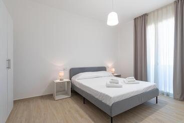 アパートホテル Solemar Sicilia   Multi Suite