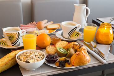 هتل The Originals City, Hôtel Dau Ly, Lyon Est