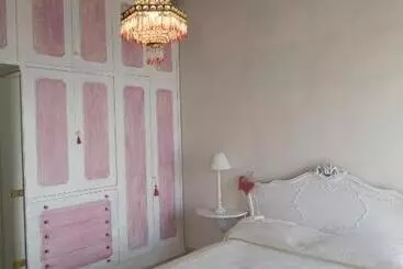 ベッドアンドブレックファースト La Casa Di Milady