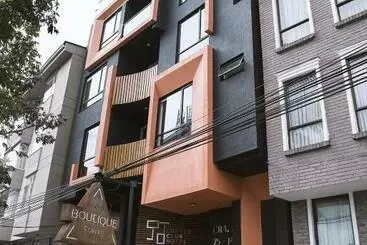 アパートホテル The Coffee Club