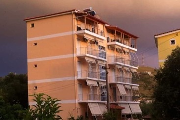 Hotel Stef & Stam Nerantzis