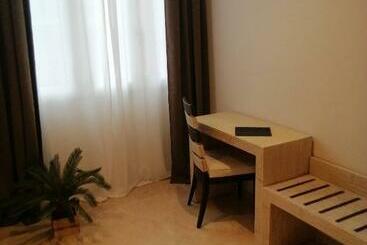 פנסיון Bari Home33